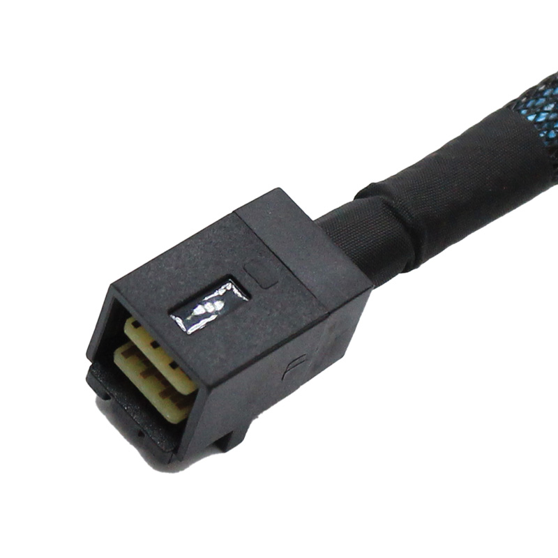 CEACENT SFF8643-1*4 SAS SFF8482